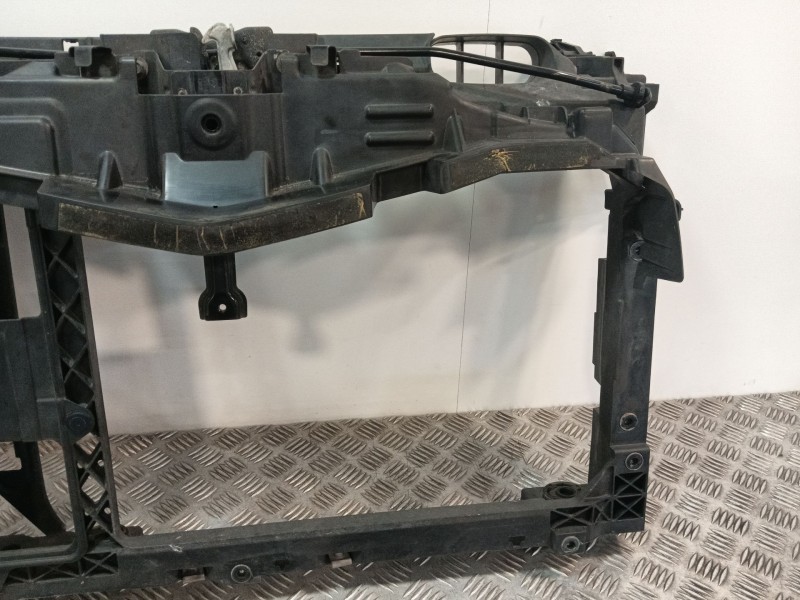 Recambio de panel frontal para mazda 2 (de_, dh_) 1.3 (de3fs) referencia OEM IAM D65153115  