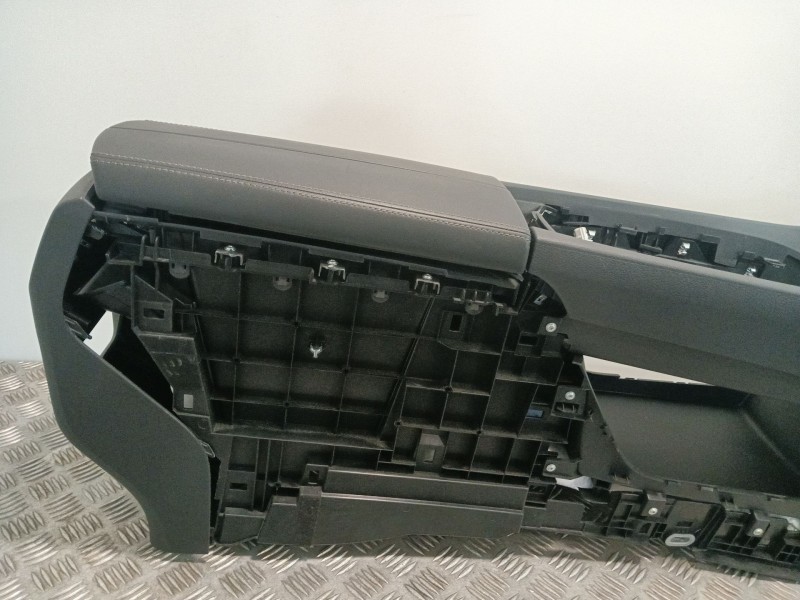 Recambio de consola central para nissan x-trail i (t30) 2.2 dci 4x4 referencia OEM IAM 969106RP0A  