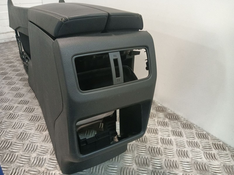 Recambio de consola central para nissan x-trail i (t30) 2.2 dci 4x4 referencia OEM IAM 969106RP0A  