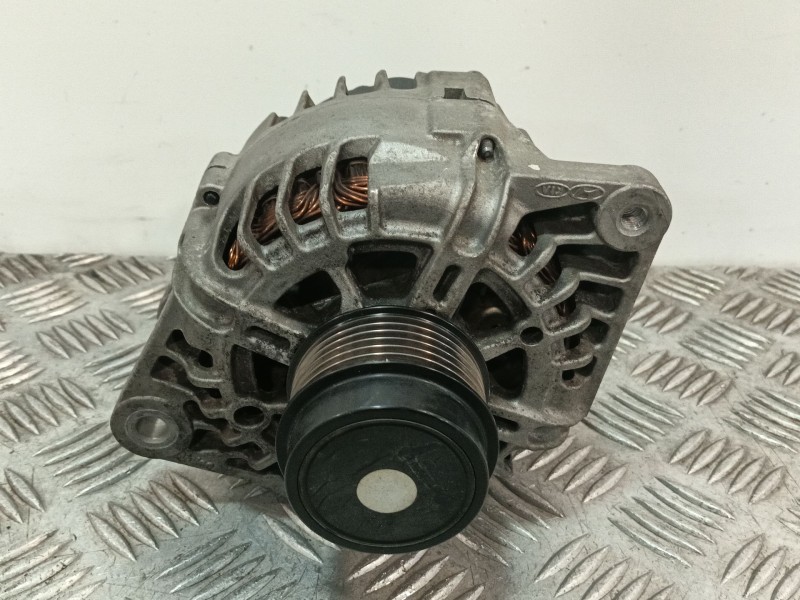 Recambio de alternador para hyundai ix20 (jc) 1.4 referencia OEM IAM 373002B760 2616559 