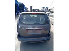 Recambio de porton trasero para chrysler grand voyager v (rt) 2.8 crd referencia OEM IAM 05054266AD  