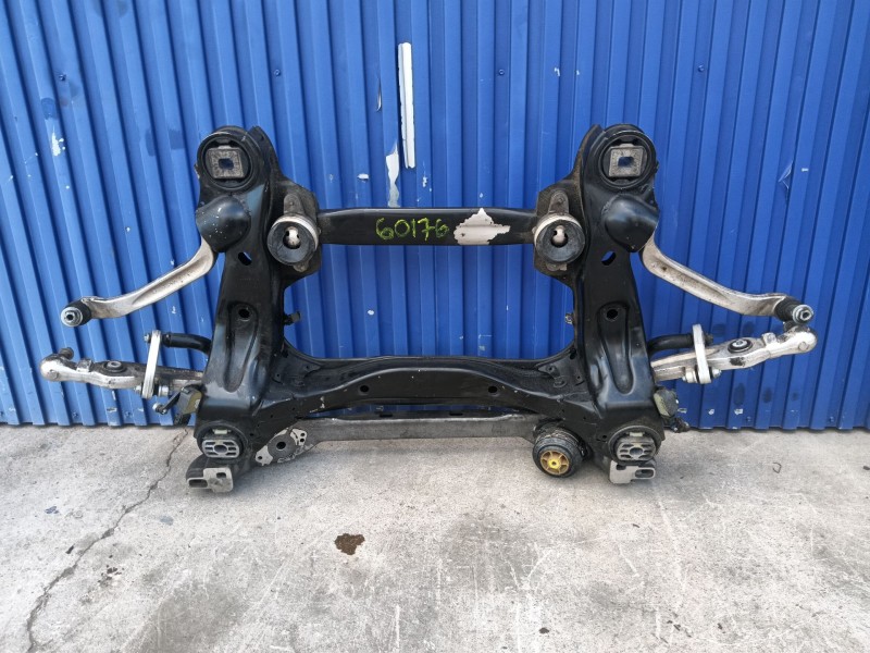 Recambio de puente delantero para audi a8 d3 (4e2, 4e8) 4.2 tdi quattro referencia OEM IAM 4E0399313D  