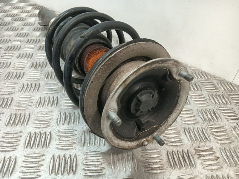 Recambio de amortiguador delantero derecho para bmw 1 (e87) 118 d referencia OEM IAM   