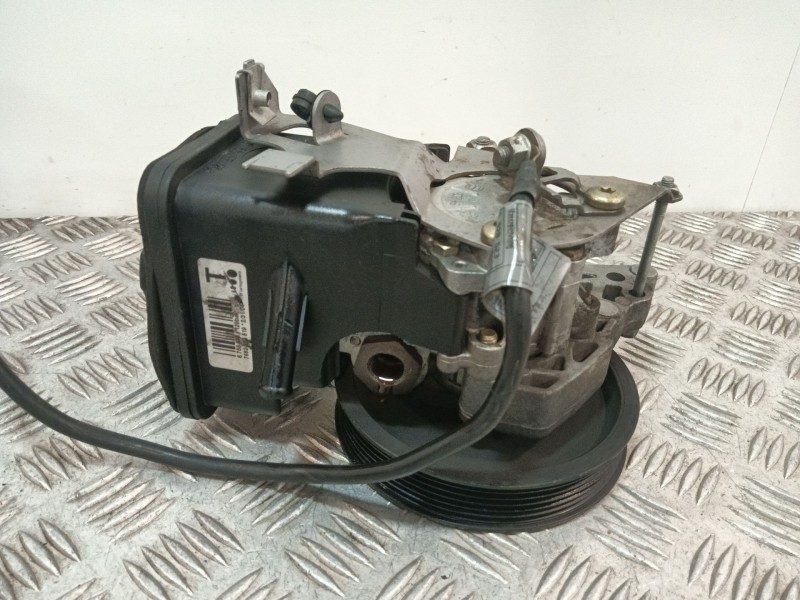 Recambio de bomba direccion para bmw 3 compact (e46) 320 td referencia OEM IAM 7692974519 6756575 