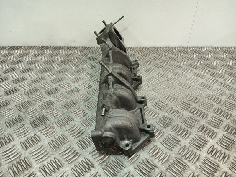 Recambio de colector admision para mazda 5 berl. (cr) referencia OEM IAM   