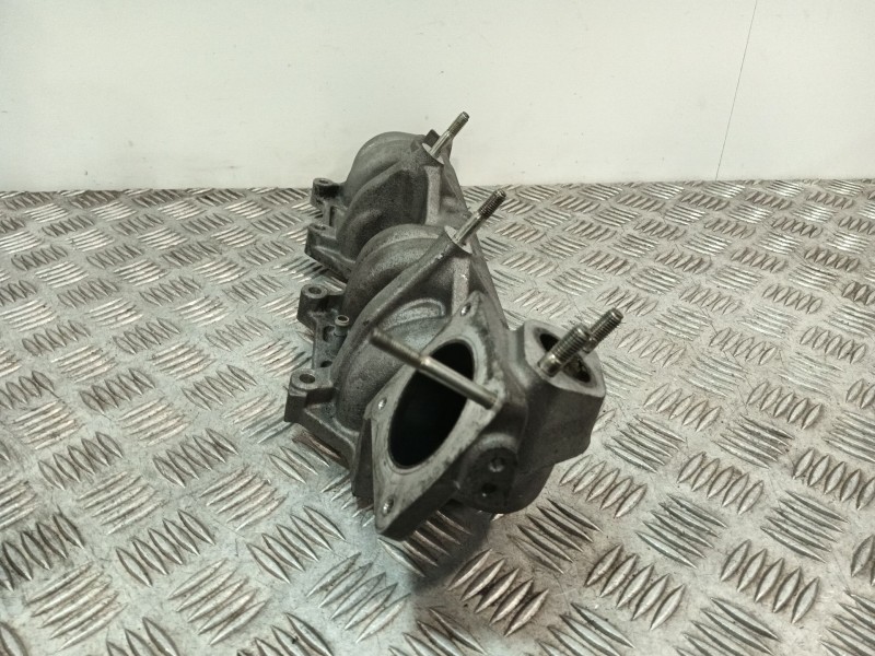 Recambio de colector admision para mazda 5 berl. (cr) referencia OEM IAM   