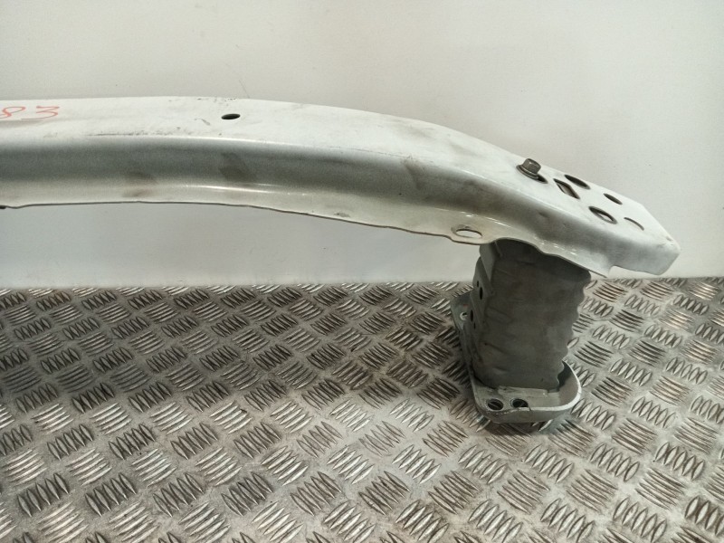 Recambio de refuerzo paragolpes delantero para toyota yaris (_p13_) 1.0 (ksp130) referencia OEM IAM   