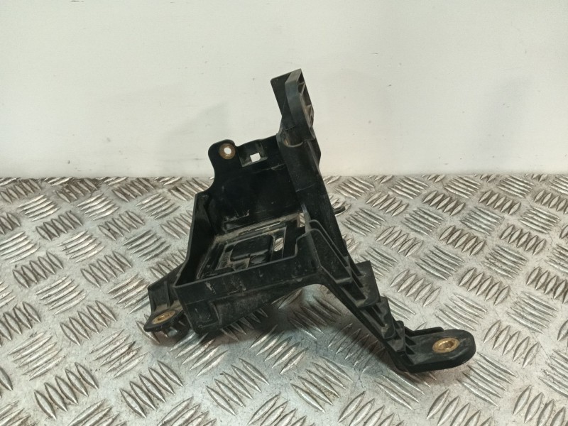 Recambio de soporte apoyo para opel zafira / zafira family b (a05) 1.6 (m75) referencia OEM IAM 13214940  