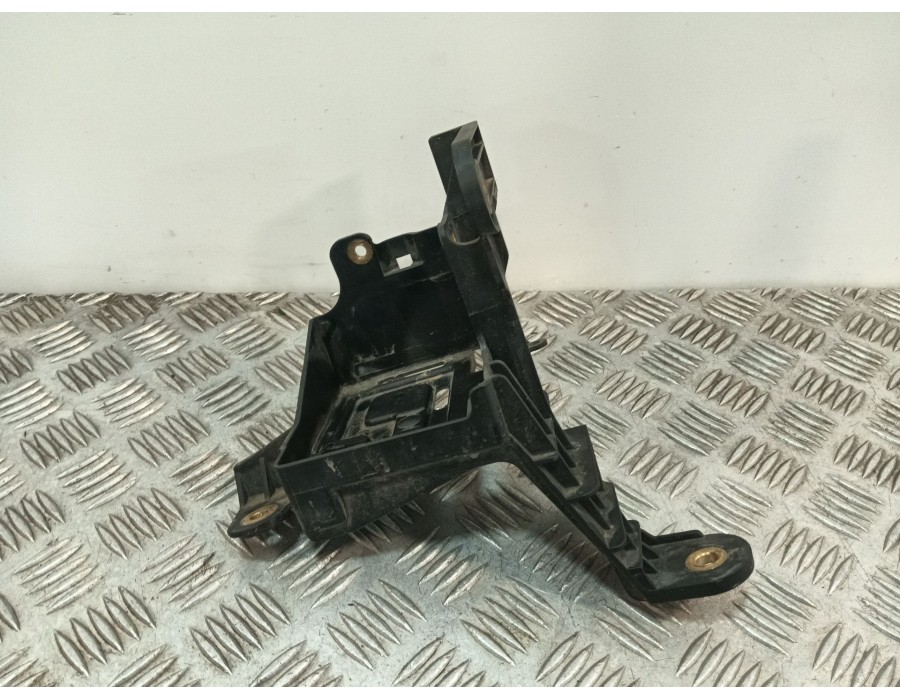 Recambio de soporte apoyo para opel zafira / zafira family b (a05) 1.6 (m75) referencia OEM IAM 13214940  