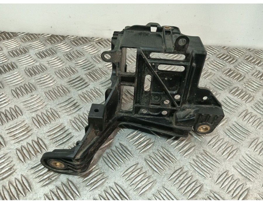 Recambio de soporte apoyo para opel zafira / zafira family b (a05) 1.6 (m75) referencia OEM IAM 13214940  