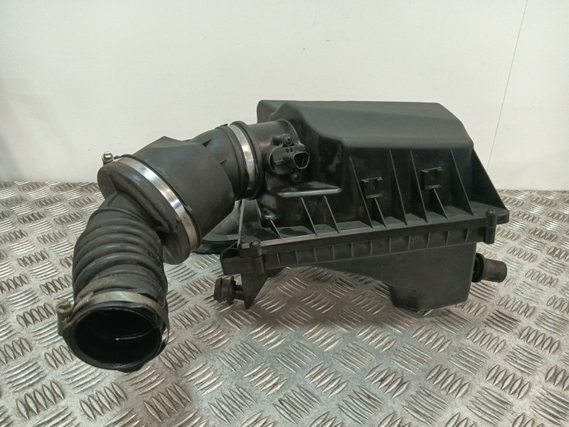 Recambio de carcasa filtro aire para opel astra j (p10) 1.6 cdti (68) referencia OEM IAM 13272719  