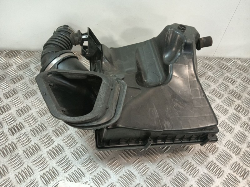 Recambio de carcasa filtro aire para opel astra j (p10) 1.6 cdti (68) referencia OEM IAM 13272719  