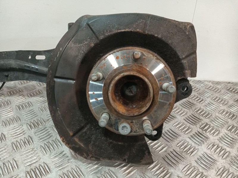 Recambio de mangueta trasera izquierda para volvo v40 hatchback (525) d3 referencia OEM IAM CV615A968BB  