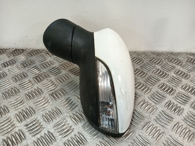 Recambio de retrovisor izquierdo para ford fiesta vi (cb1, ccn) 1.25 referencia OEM IAM LH4202012  