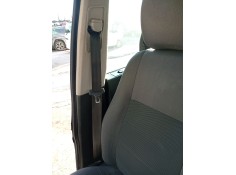 Recambio de cinturon seguridad delantero derecho para land rover discovery iii (l319) 2.7 td 4x4 referencia OEM IAM EVB500880PMA