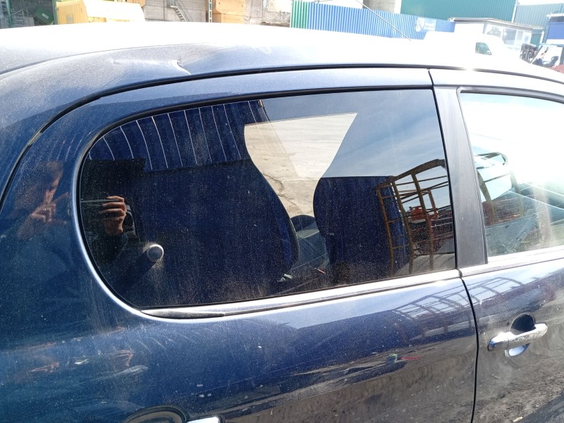 Recambio de luna trasera derecha para peugeot 108 1.0 vti referencia OEM IAM B000826580  