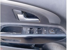 Recambio de mando elevalunas delantero izquierdo para kia cee´d hatchback (ed) 1.4 referencia OEM IAM 935701H100EQ  