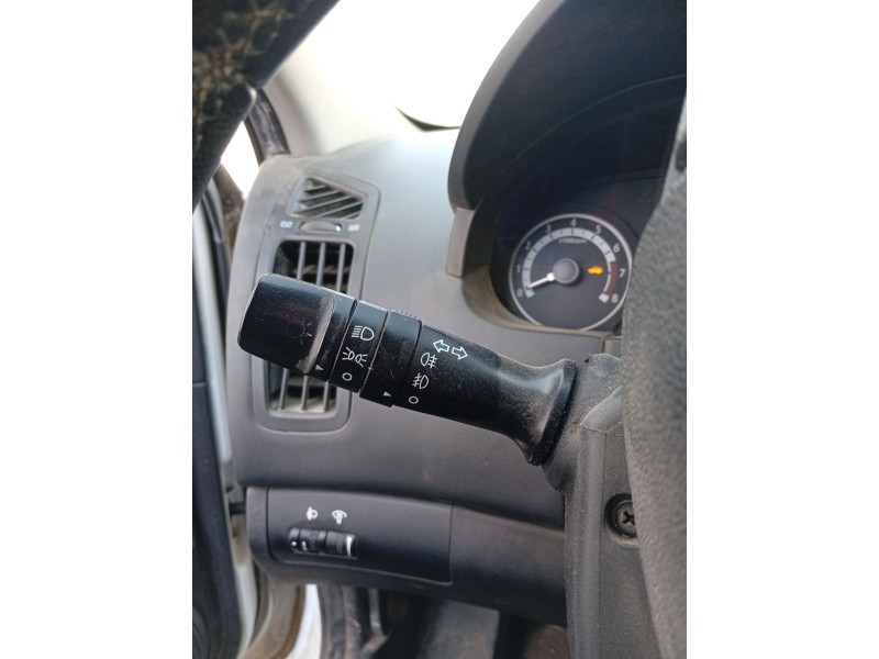 Recambio de mando intermitentes para kia cee´d hatchback (ed) 1.4 referencia OEM IAM 934101H200  
