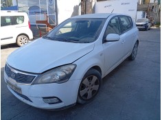 Recambio de amortiguador delantero izquierdo para kia cee´d hatchback (ed) 1.4 referencia OEM IAM 546511H101  