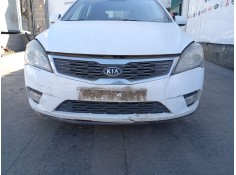 Recambio de refuerzo paragolpes delantero para kia cee´d hatchback (ed) 1.4 referencia OEM IAM   
