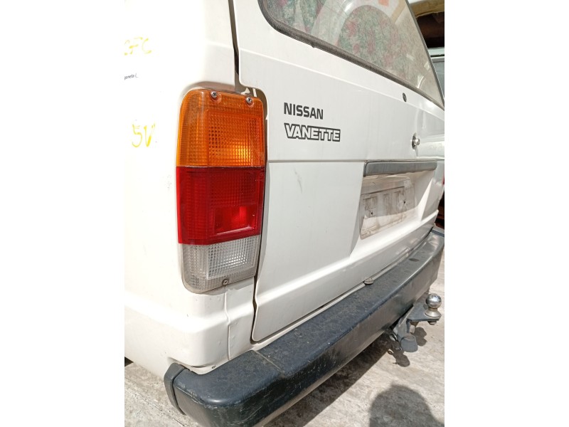 Recambio de piloto trasero izquierdo para nissan vanette furgoneta (_c22) 1.5 referencia OEM IAM   
