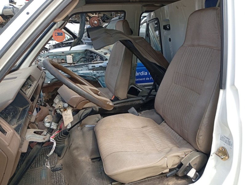 Recambio de asiento delantero izquierdo para nissan vanette furgoneta (_c22) 1.5 referencia OEM IAM   