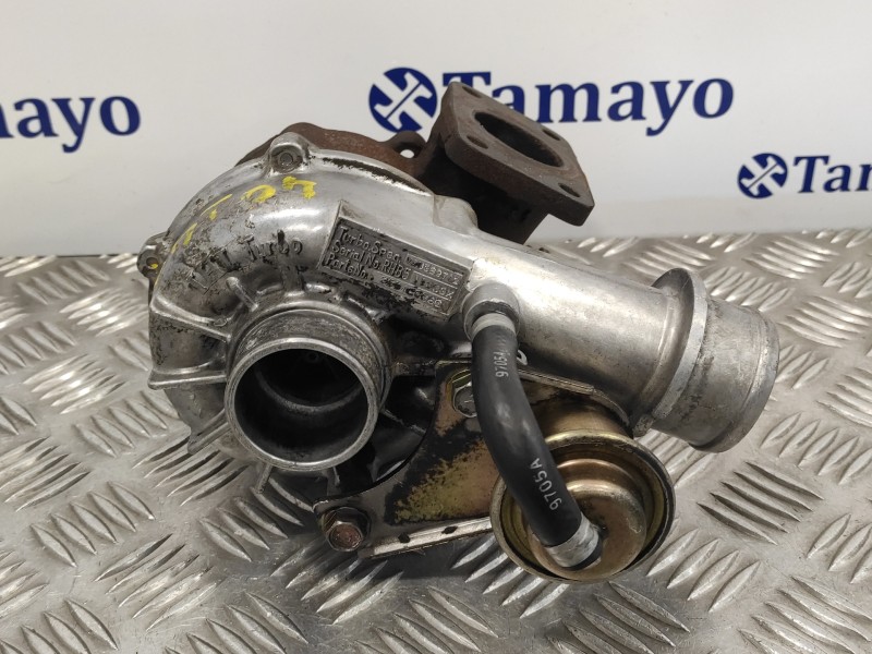 Recambio de turbocompresor para chrysler grand voyager 2.5 d referencia OEM IAM VA63B 35242068G VA63B9712