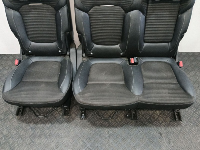 Recambio de asientos traseros para renault scénic iv (j9_) 1.5 dci 110 referencia OEM IAM   