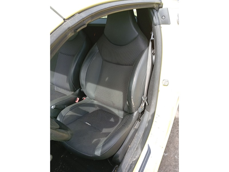 Recambio de asiento delantero izquierdo para renault wind (e4m_) 1.2 tce 100 (e4mf) referencia OEM IAM   