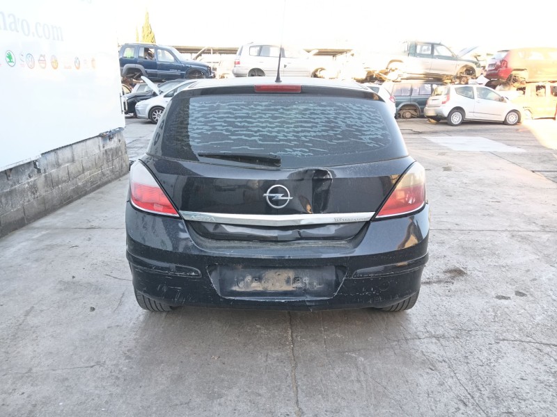 opel astra h (a04) del año 2005