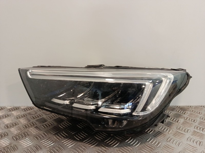 Recambio de faro izquierdo para opel crossland x / crossland (p17, p2qo) 1.2 (75) referencia OEM IAM 39153431 6519700000000 