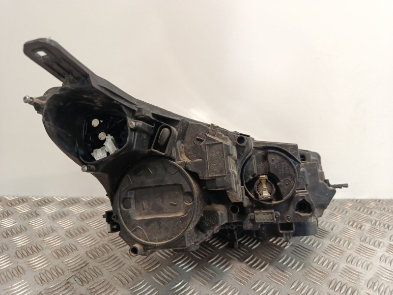 Recambio de faro izquierdo para opel crossland x / crossland (p17, p2qo) 1.2 (75) referencia OEM IAM 39153431 6519700000000 