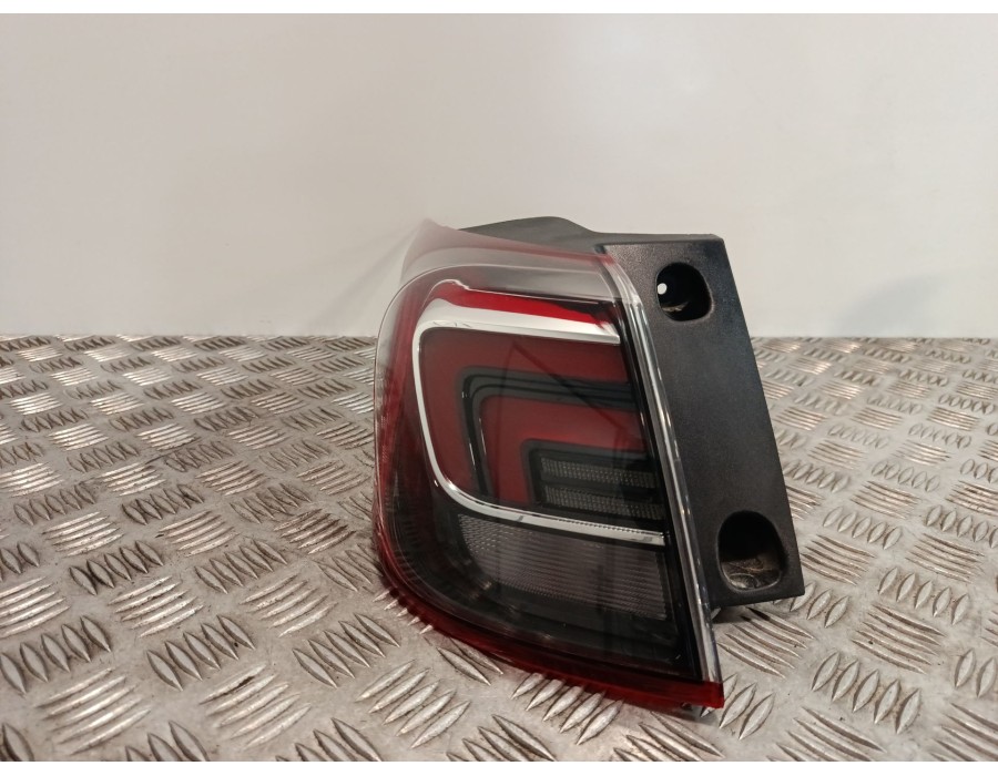 Recambio de piloto trasero izquierdo para opel crossland x / crossland (p17, p2qo) 1.2 (75) referencia OEM IAM 208006  