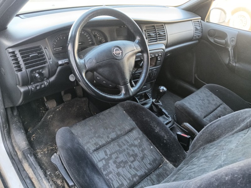 opel vectra b (j96) del año 1998