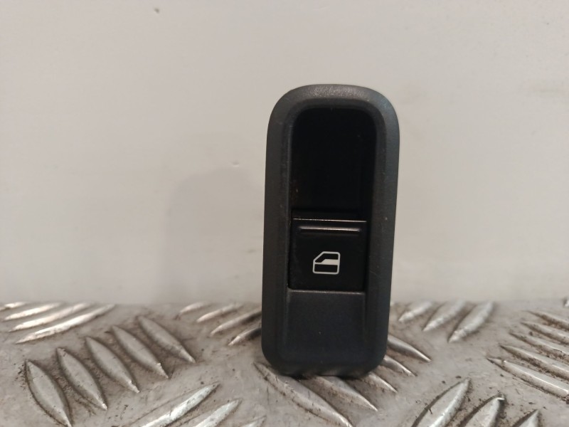 Recambio de mando elevalunas delantero derecho para skoda fabia ii (542) 1.2 12v referencia OEM IAM 5J0867435  