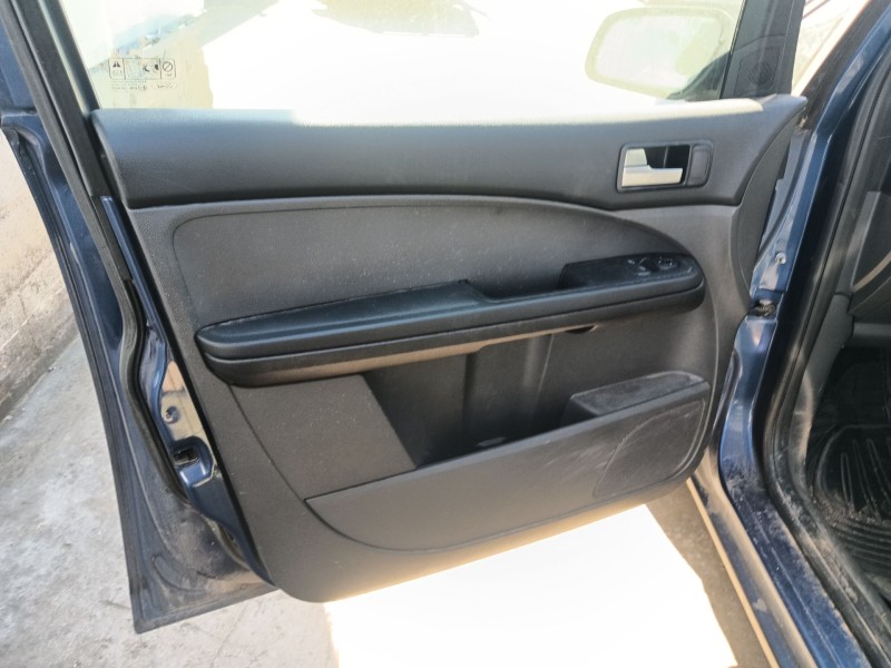 ford focus c-max (dm2) del año 2006