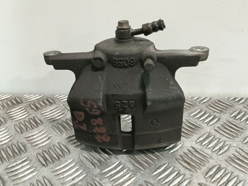 Recambio de pinza freno delantera izquierda para nissan qashqai i (j10, nj10) 1.5 dci referencia OEM IAM   
