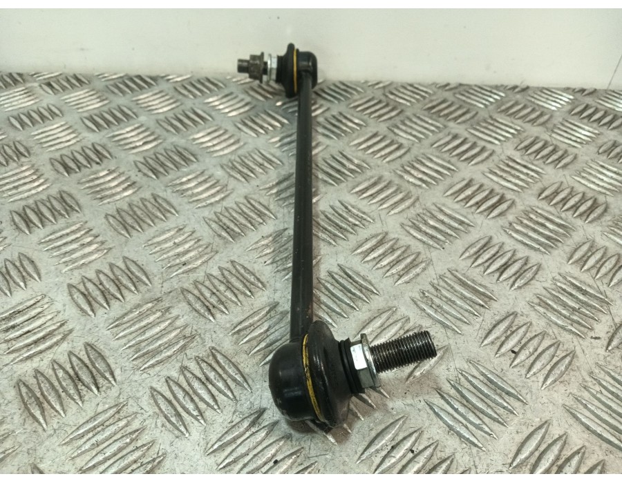 Recambio de bieleta estabilizadora delantera derecha para nissan qashqai i (j10, nj10) 1.5 dci referencia OEM IAM   