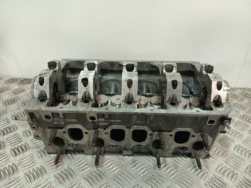 Recambio de culata para audi a3 sportback (8pa) 2.0 tdi referencia OEM IAM 038103373R  