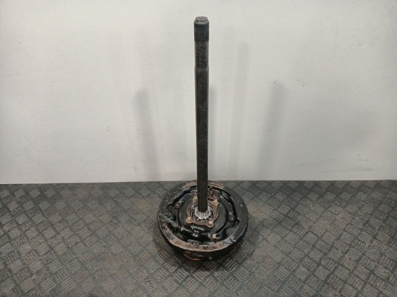 Recambio de mangueta trasera derecha para nissan terrano ii (r20) 2.7 td 4wd referencia OEM IAM   