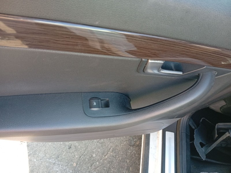 Recambio de elevalunas trasero izquierdo para seat exeo (3r2) 2.0 tdi referencia OEM IAM 8E0839461C  