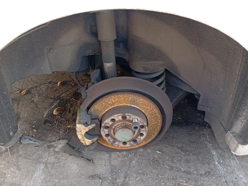 Recambio de mangueta trasera derecha para seat exeo (3r2) 2.0 tdi referencia OEM IAM 8E0505432AF  