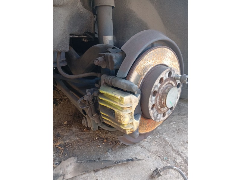 Recambio de pinza freno trasera derecha para seat exeo (3r2) 2.0 tdi referencia OEM IAM 8D0698671 8E0615424G 