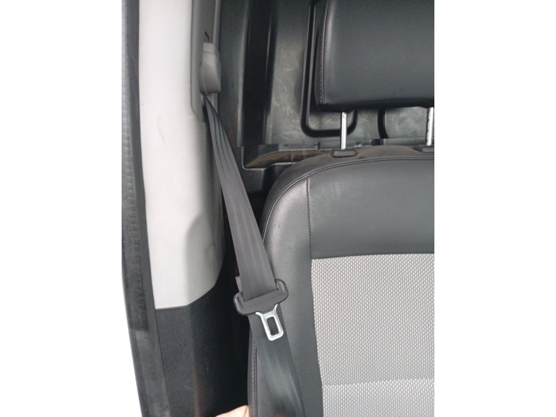 Recambio de cinturon seguridad delantero derecho para hyundai h350 furgoneta 2.5 crdi referencia OEM IAM 8988859300TRY  