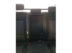 Recambio de cinturon seguridad trasero central para hyundai i40 referencia OEM IAM 898403Z100RY  