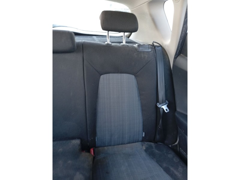 Recambio de cinturon seguridad trasero izquierdo para kia cee´d hatchback (ed) 1.4 referencia OEM IAM 898101H000EQ  