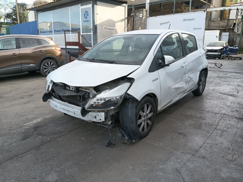 toyota yaris (_p13_) del año 2014