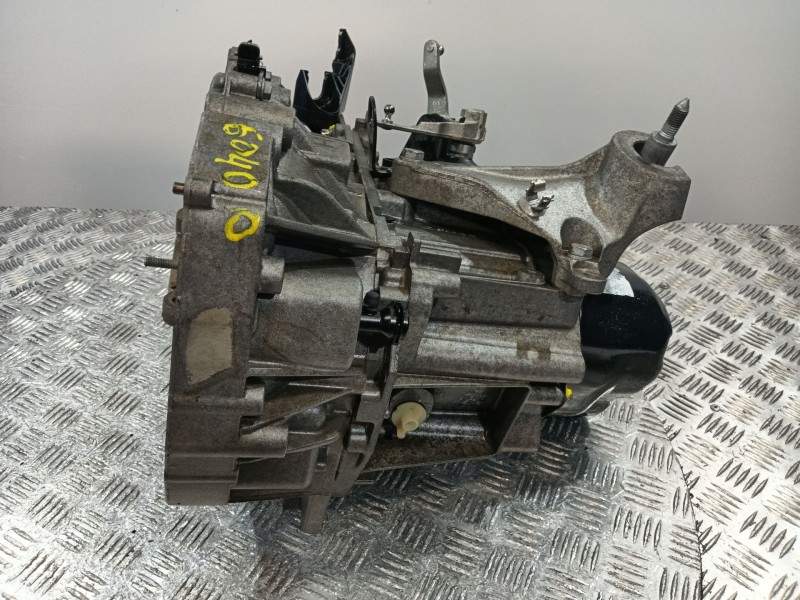 Recambio de caja cambios para renault wind (e4m_) 1.2 tce 100 (e4mf) referencia OEM IAM   