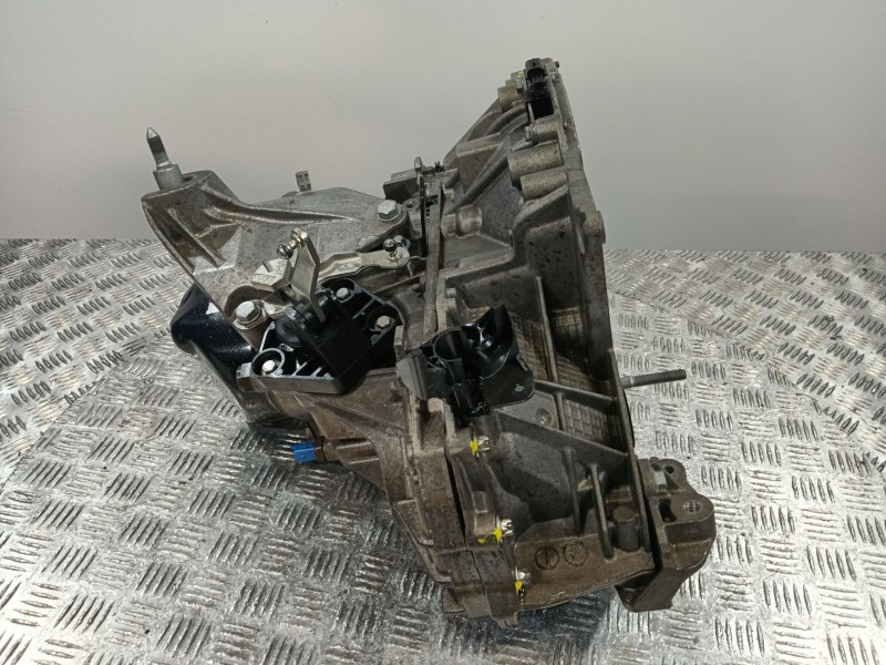 Recambio de caja cambios para renault wind (e4m_) 1.2 tce 100 (e4mf) referencia OEM IAM   