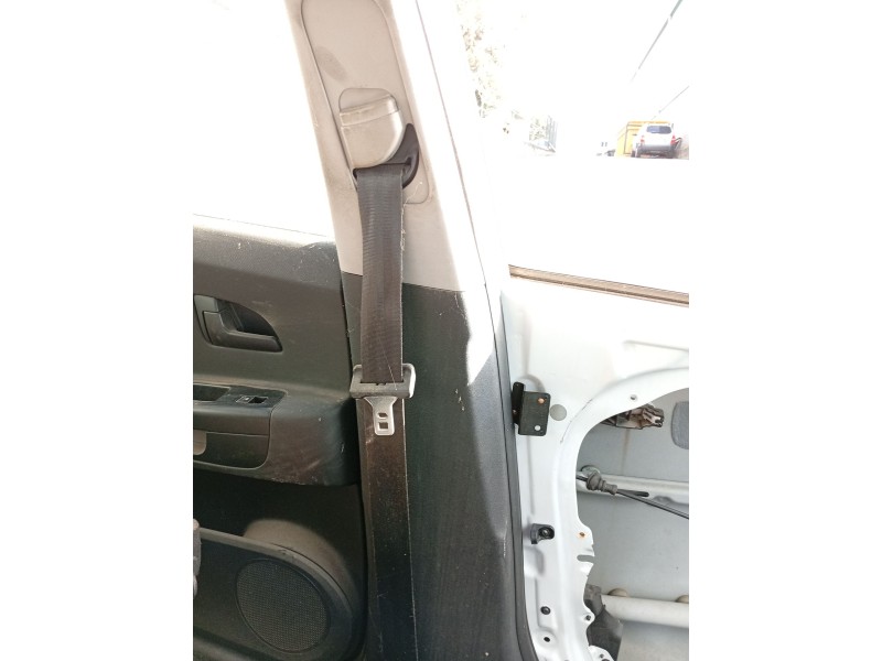 Recambio de cinturon seguridad delantero izquierdo para kia cee´d 1.6 crdi cat referencia OEM IAM 888101H000EQ  